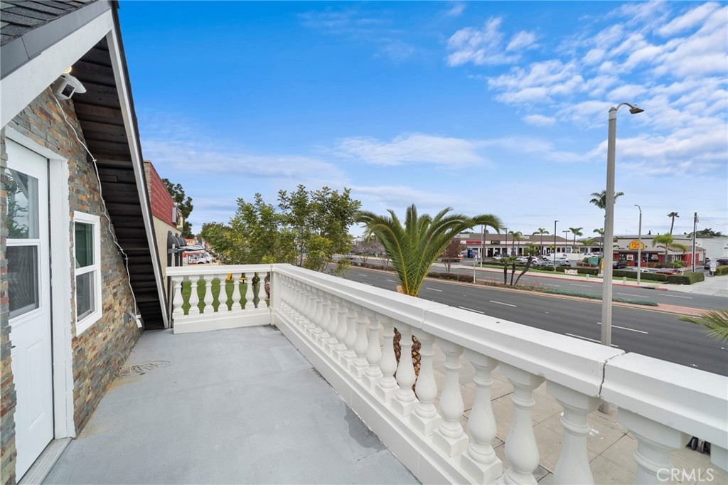 19321 Beach Boulevard