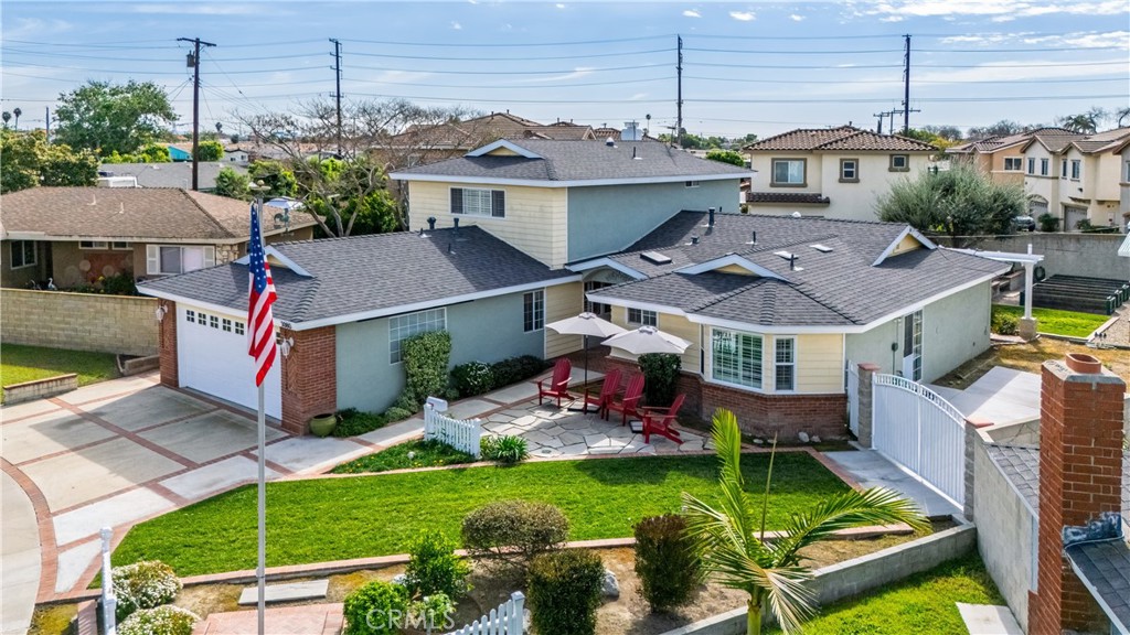 3080 W Glen Holly Drive