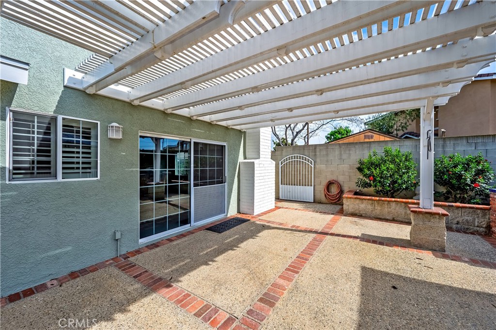 3080 W Glen Holly Drive