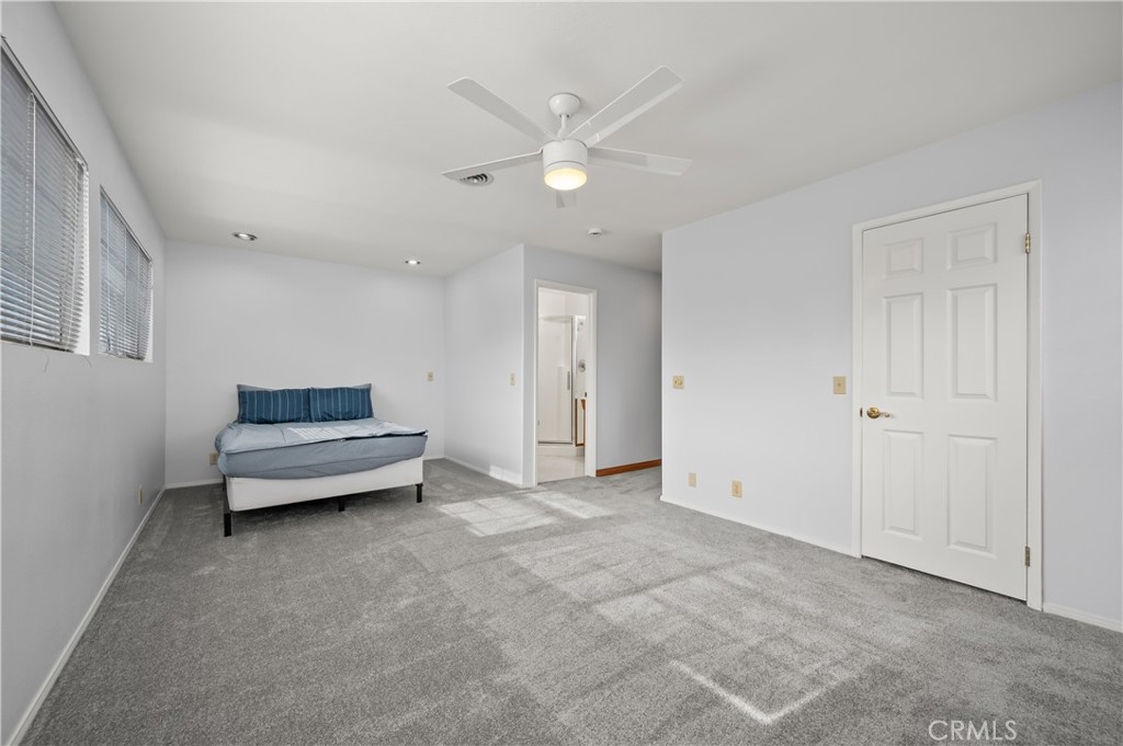 3080 W Glen Holly Drive