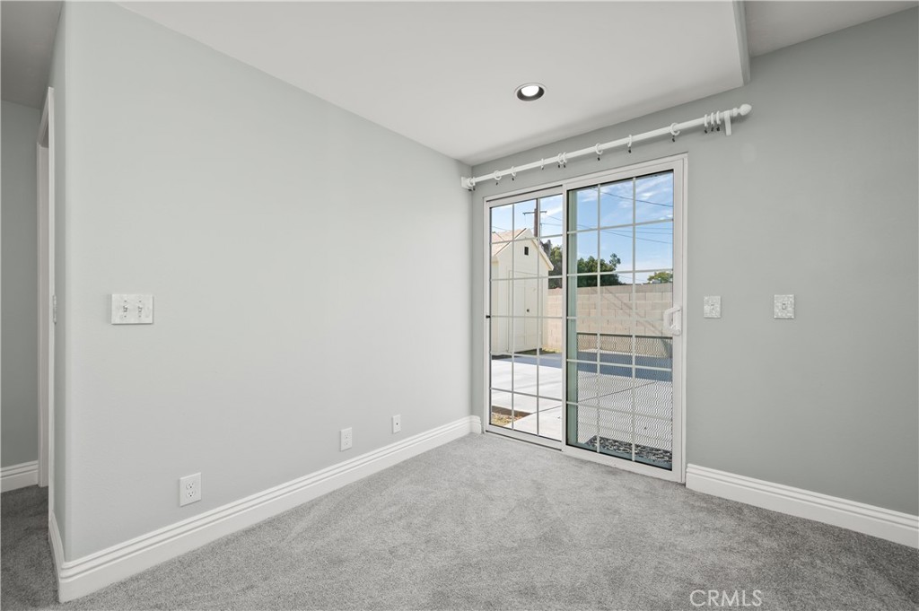 3080 W Glen Holly Drive