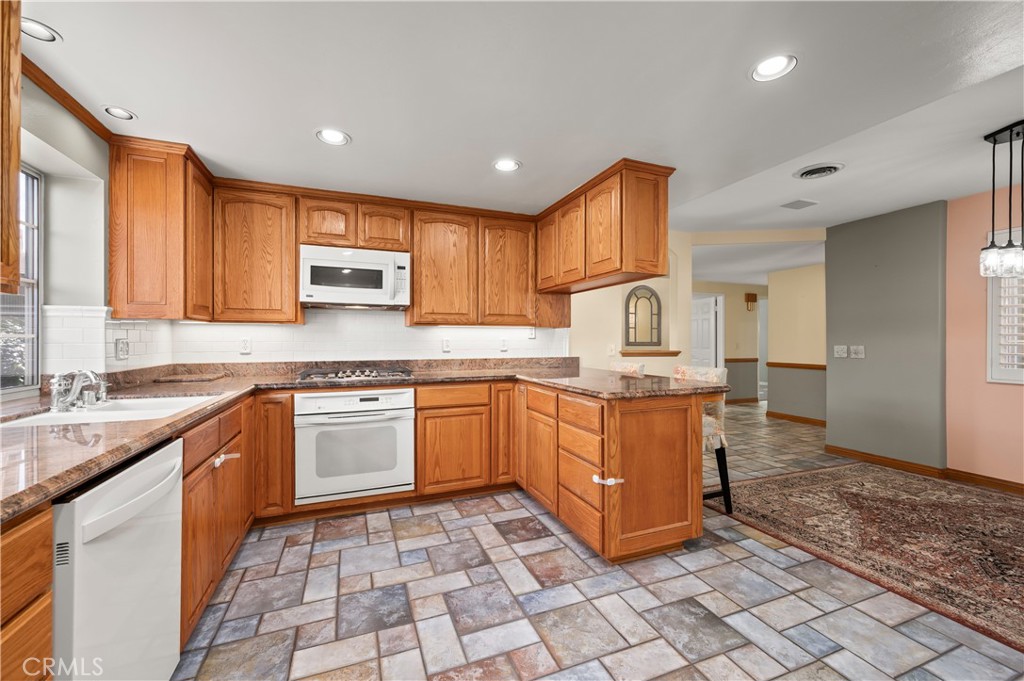 3080 W Glen Holly Drive