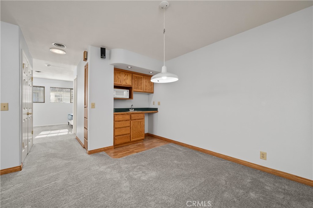 3080 W Glen Holly Drive