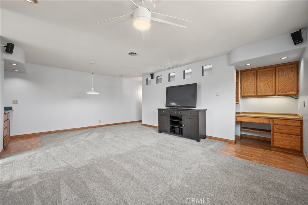 3080 W Glen Holly Drive