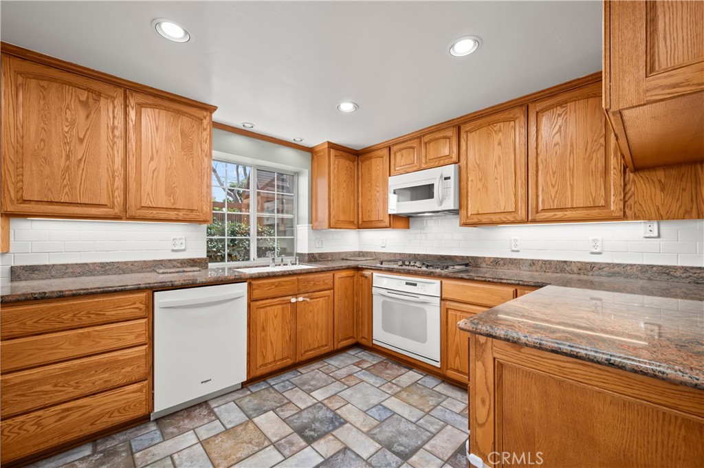 3080 W Glen Holly Drive