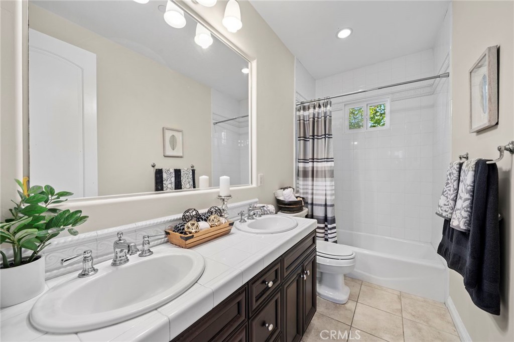 17272 Tidalridge Lane