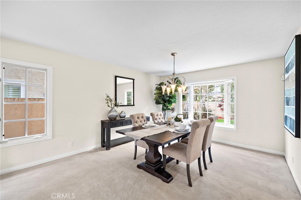 18817 Tomahawk Street