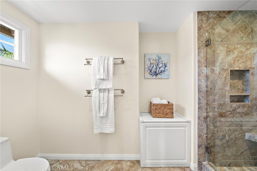 18817 Tomahawk Street