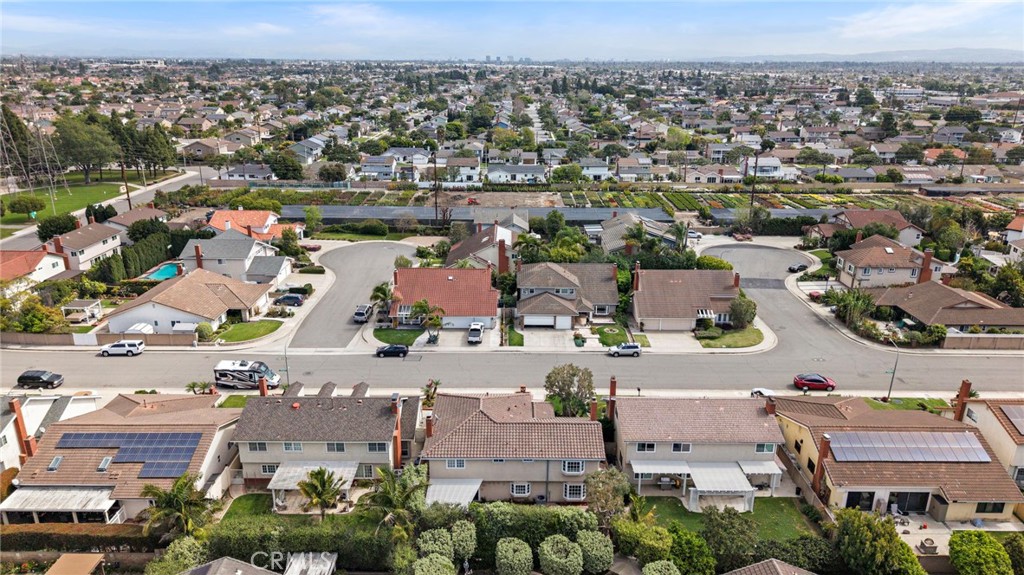 18817 Tomahawk Street