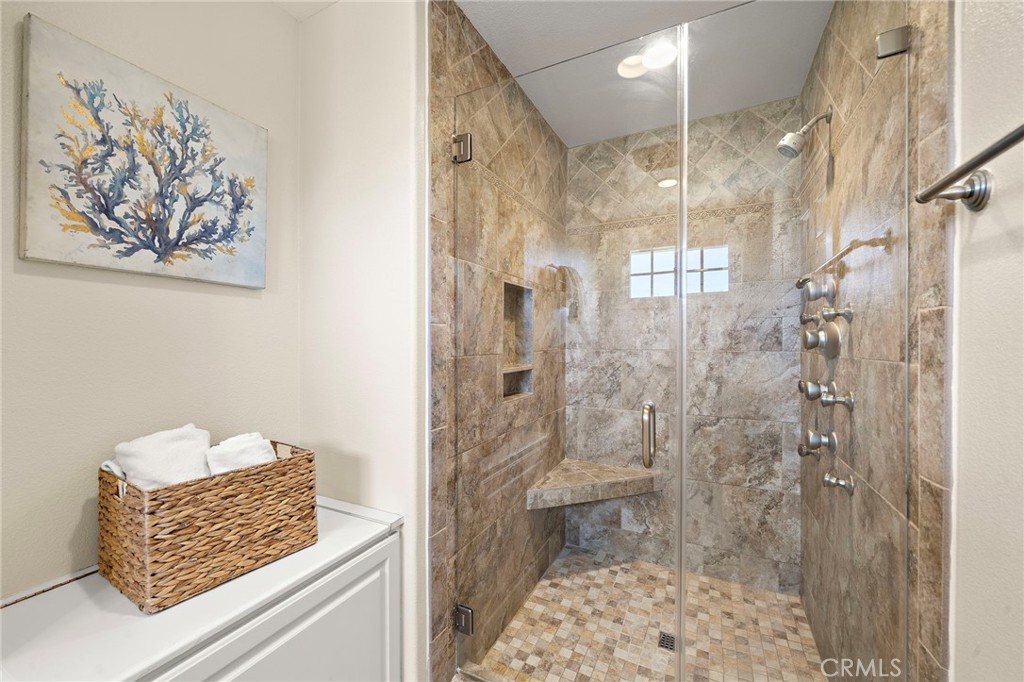 18817 Tomahawk Street