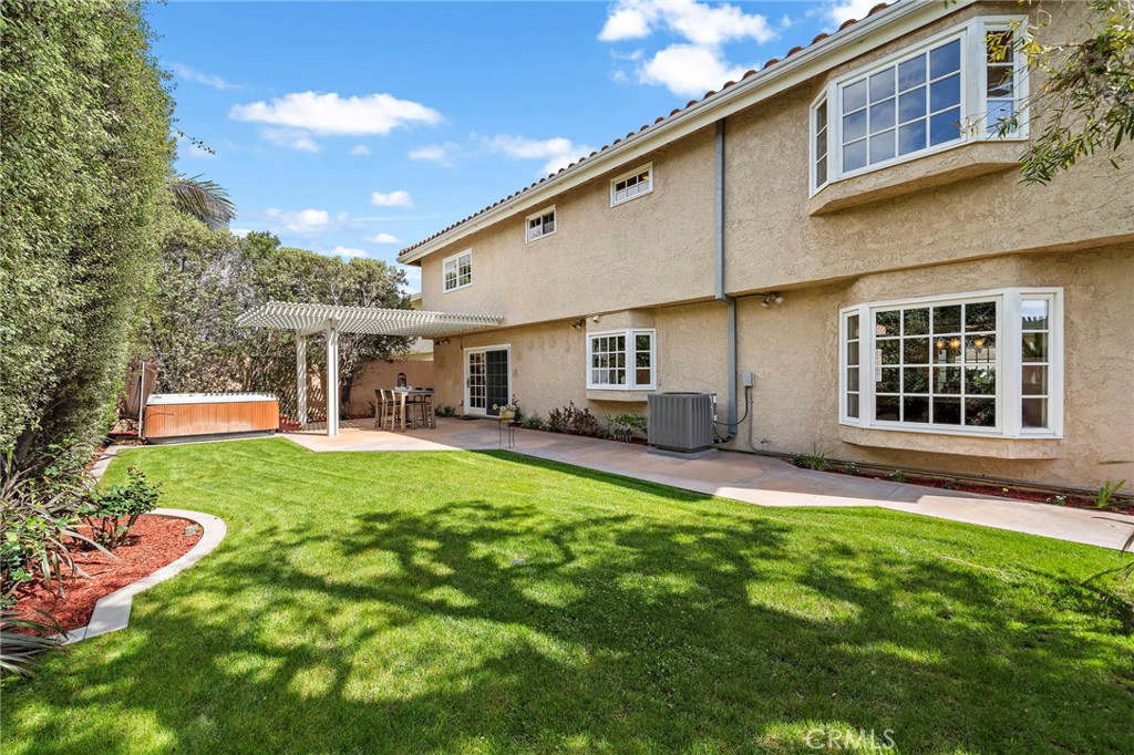 18817 Tomahawk Street