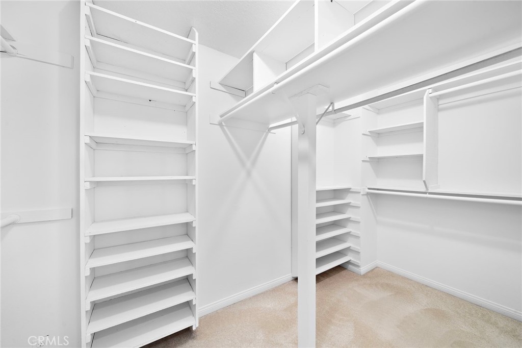 18817 Tomahawk Street