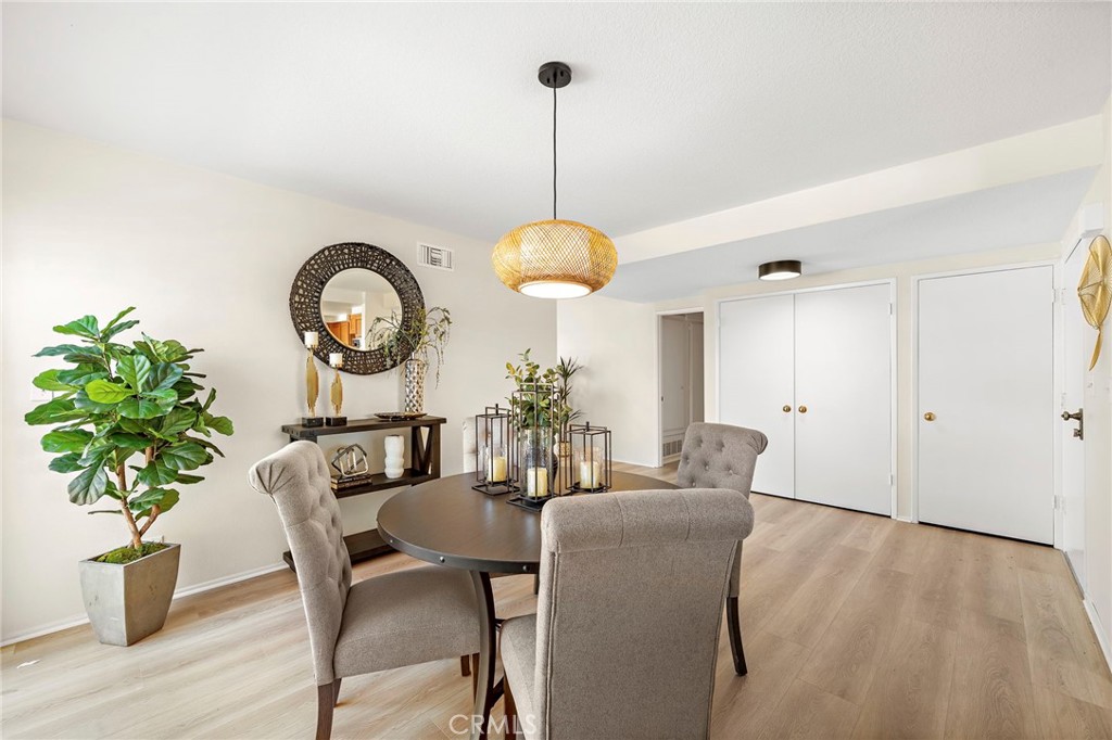 9181 El Cortez Avenue