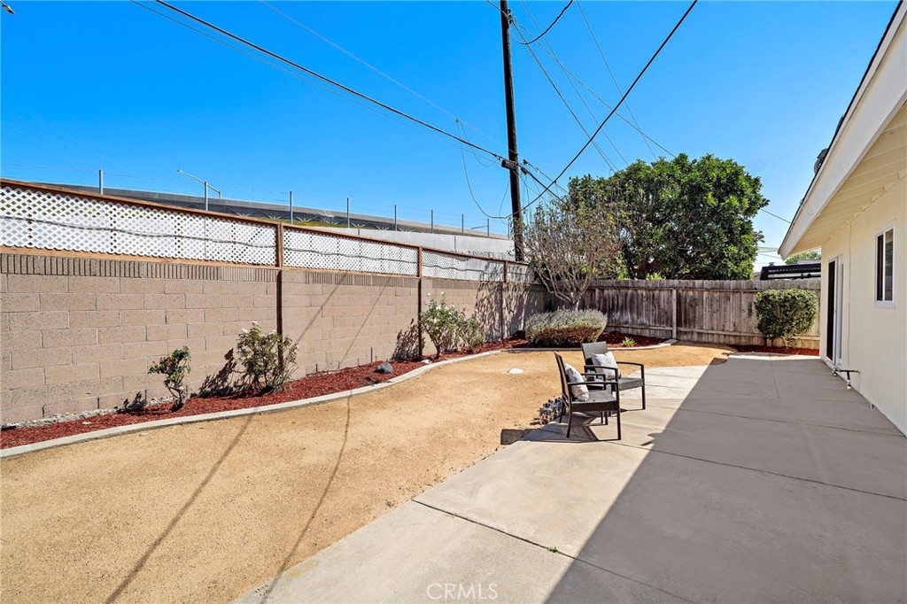 9181 El Cortez Avenue