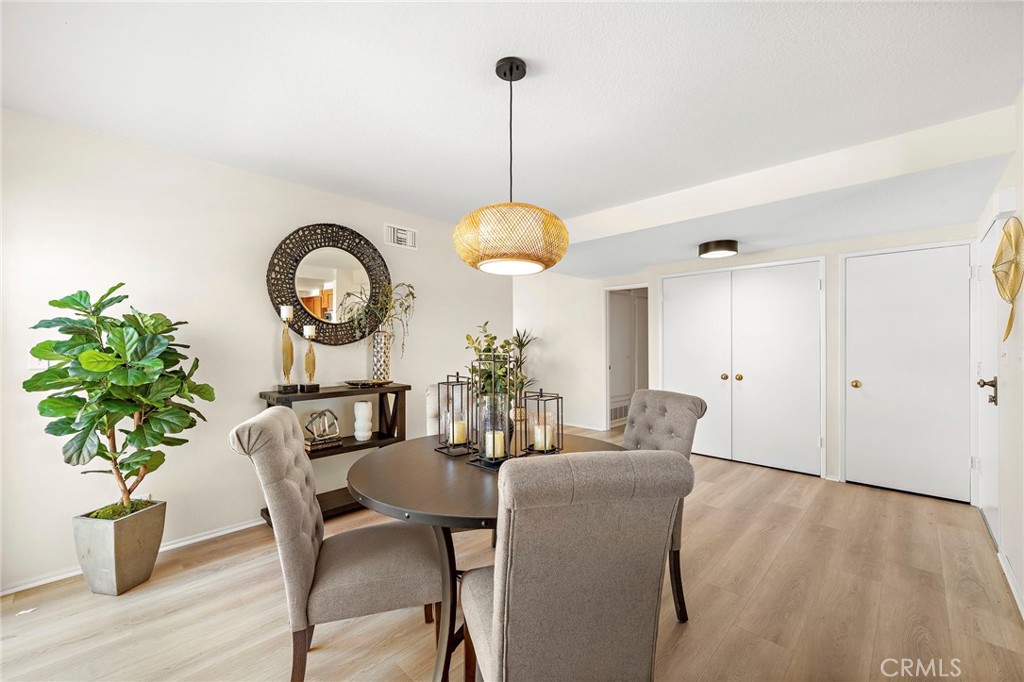 9181 El Cortez Avenue