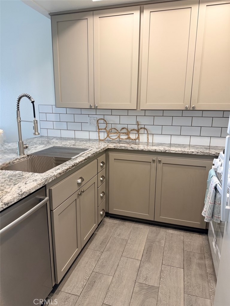 17092 Pacific Coast Hwy 204