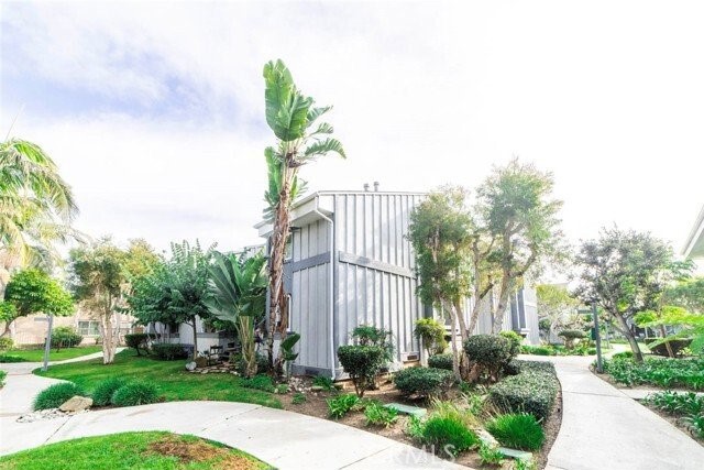 17092 Pacific Coast Hwy 204