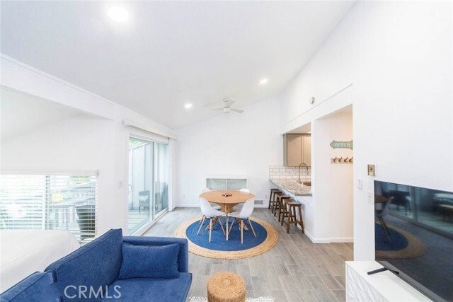 17092 Pacific Coast Hwy 204