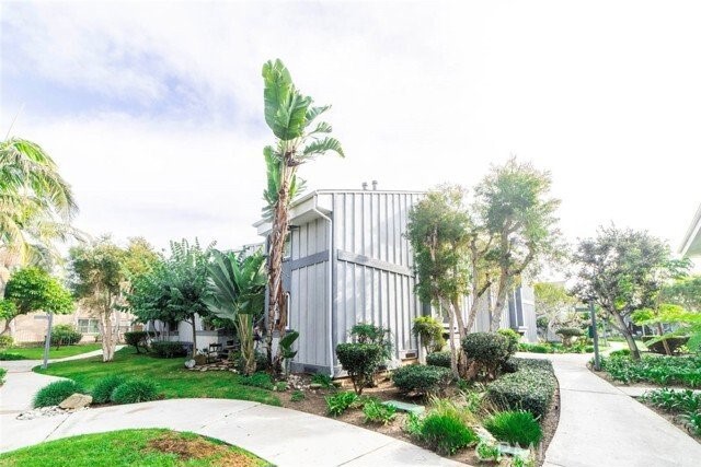 17092 Pacific Coast Hwy 204