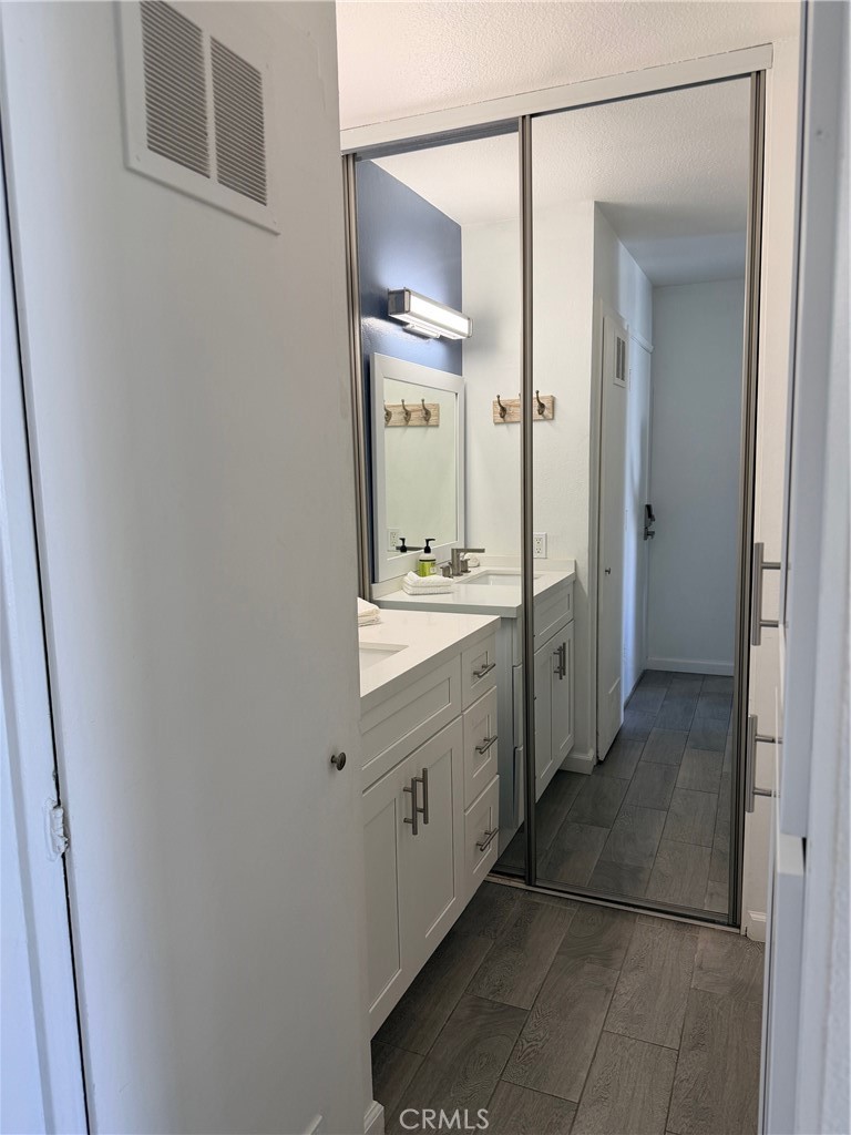 17092 Pacific Coast Hwy 204