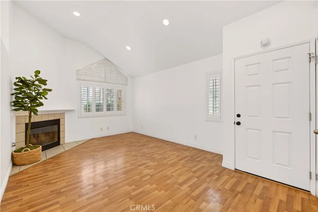 9680 Cabot Court