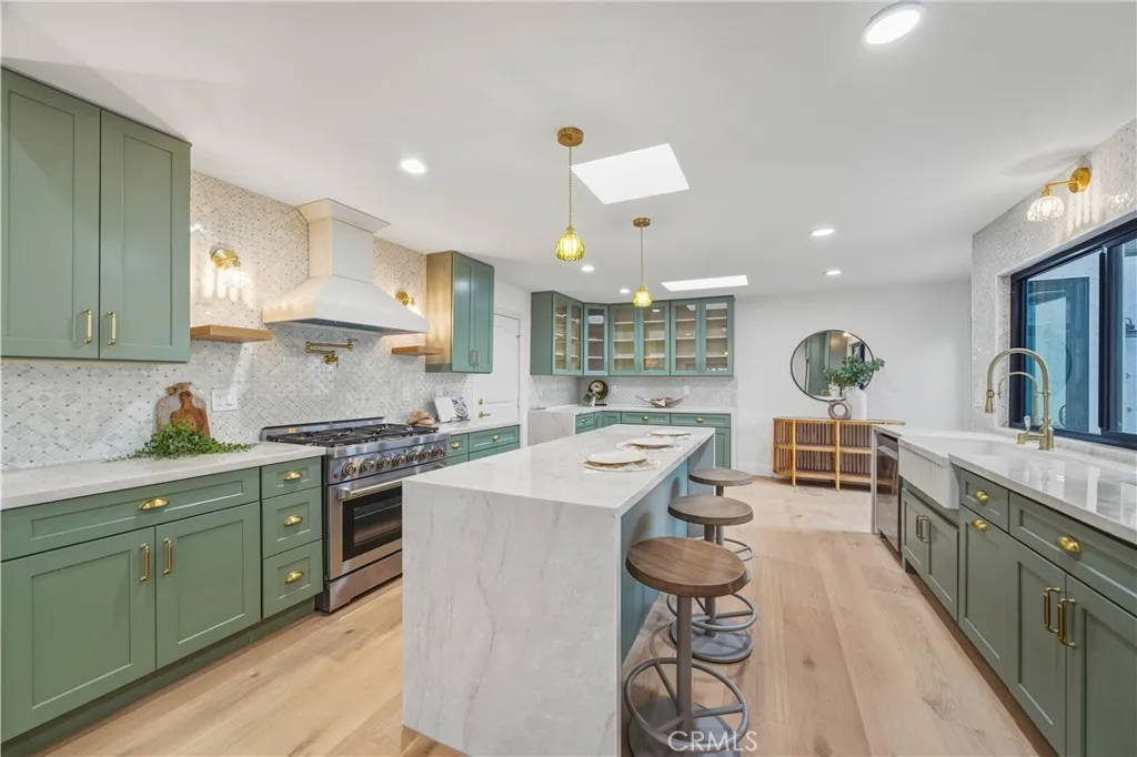 31201 Paseo Acacia