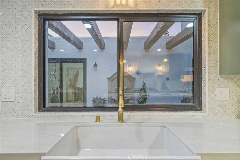 31201 Paseo Acacia