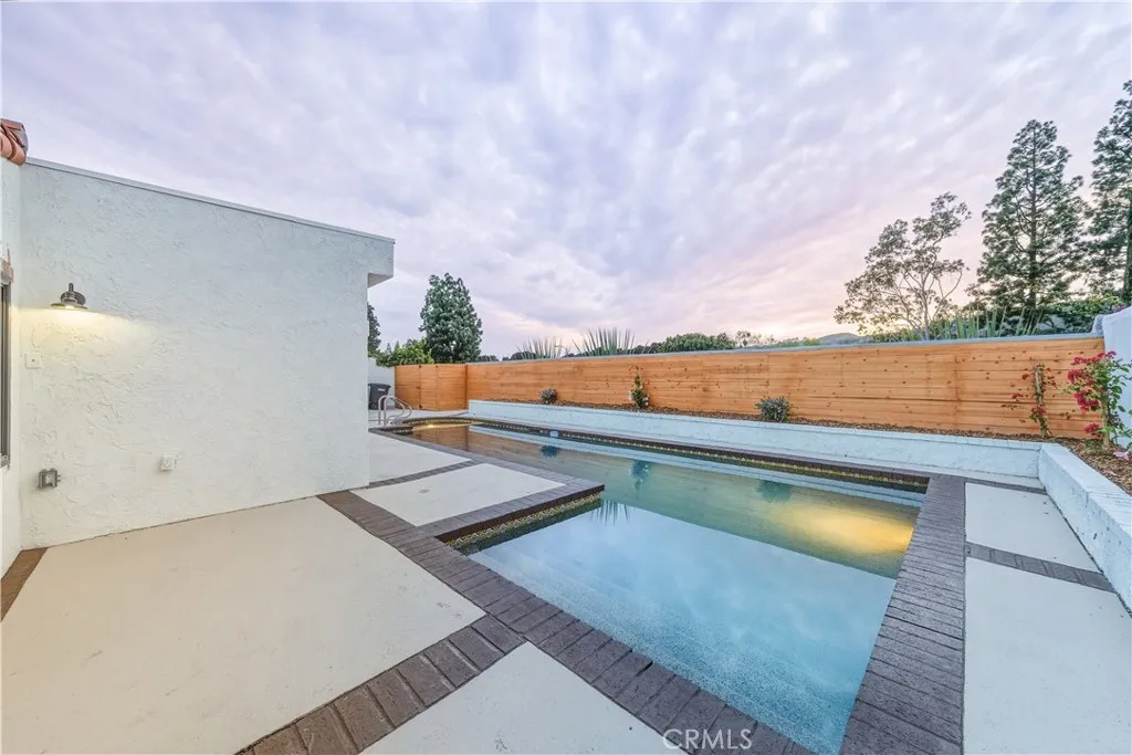 31201 Paseo Acacia