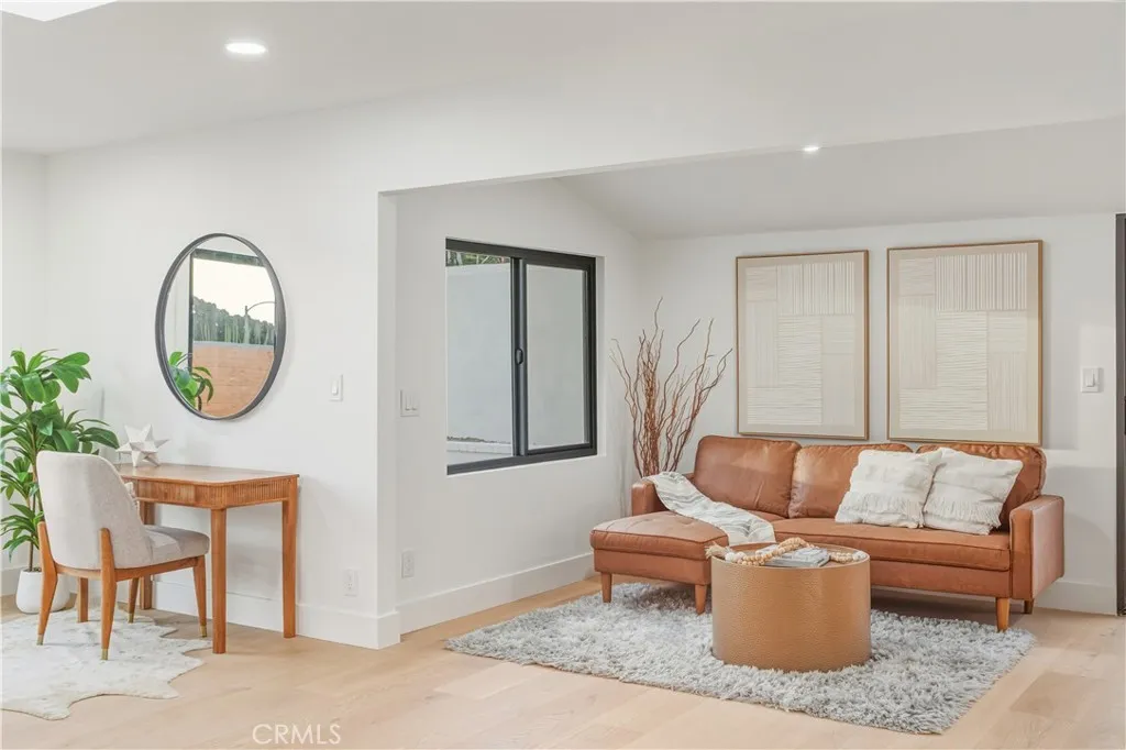 31201 Paseo Acacia