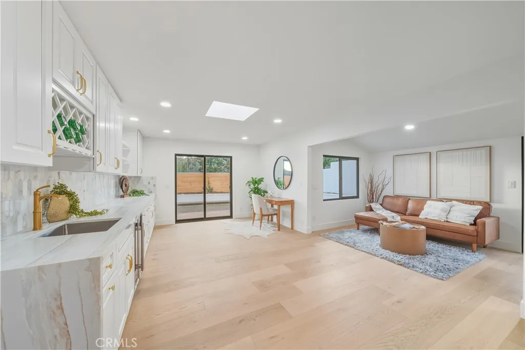 31201 Paseo Acacia