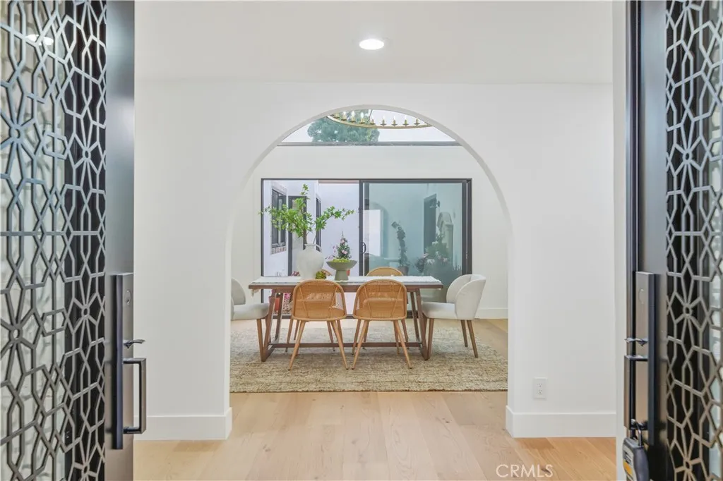 31201 Paseo Acacia