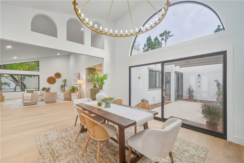 31201 Paseo Acacia