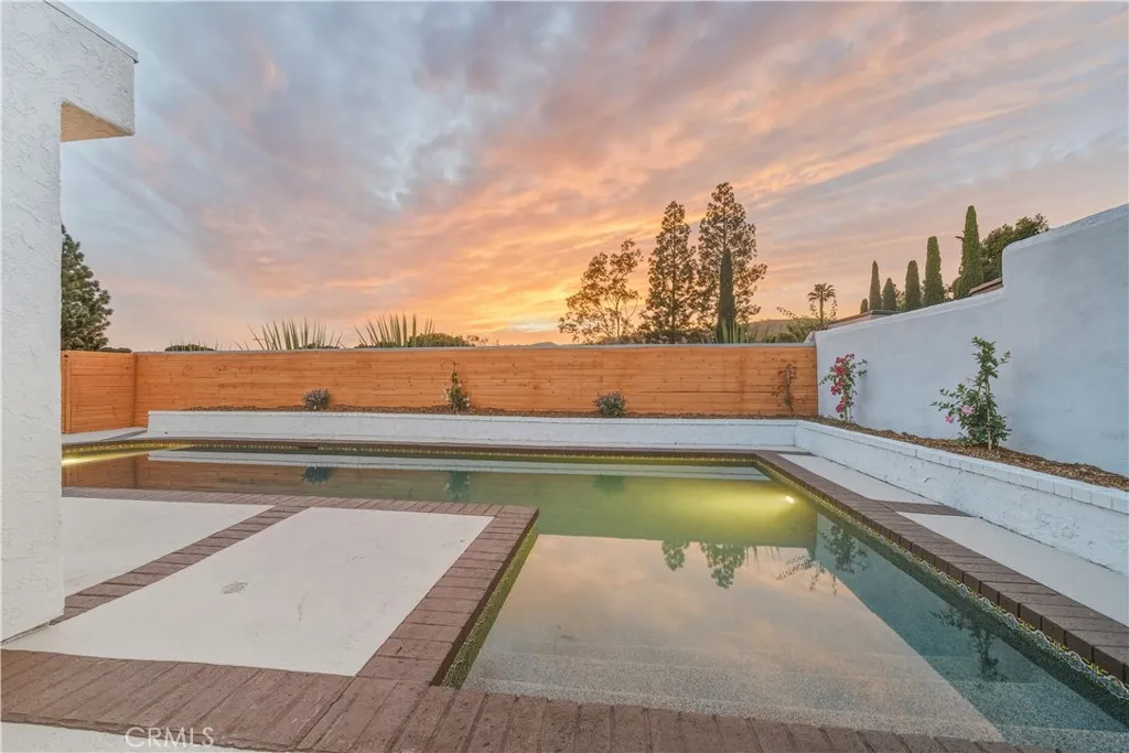 31201 Paseo Acacia