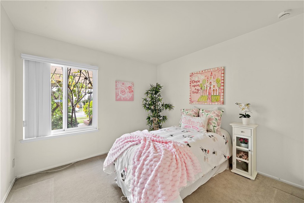 17602 Cortner Avenue