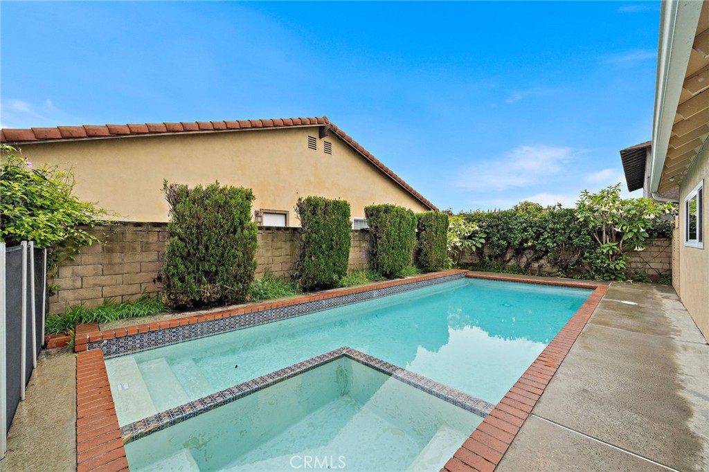 17602 Cortner Avenue