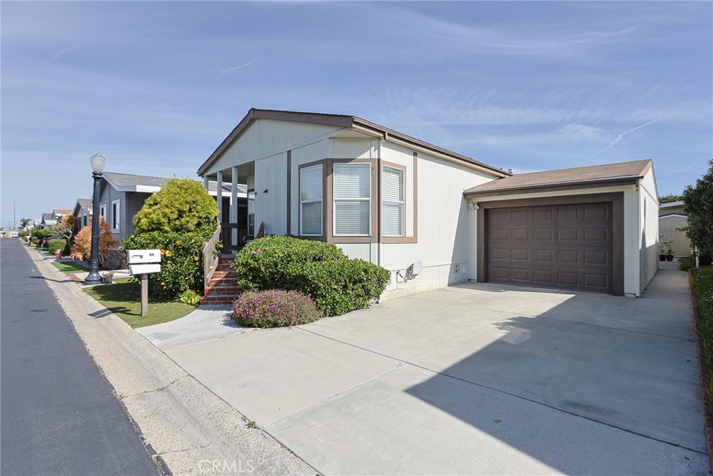 7700 Lampson Avenue 94