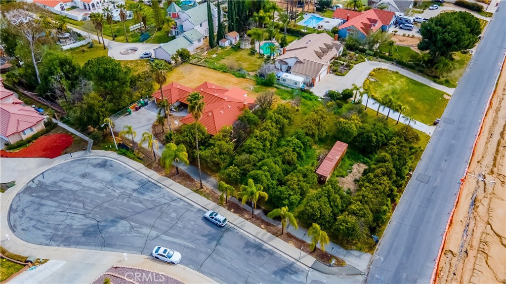 11760 Lasselle Street