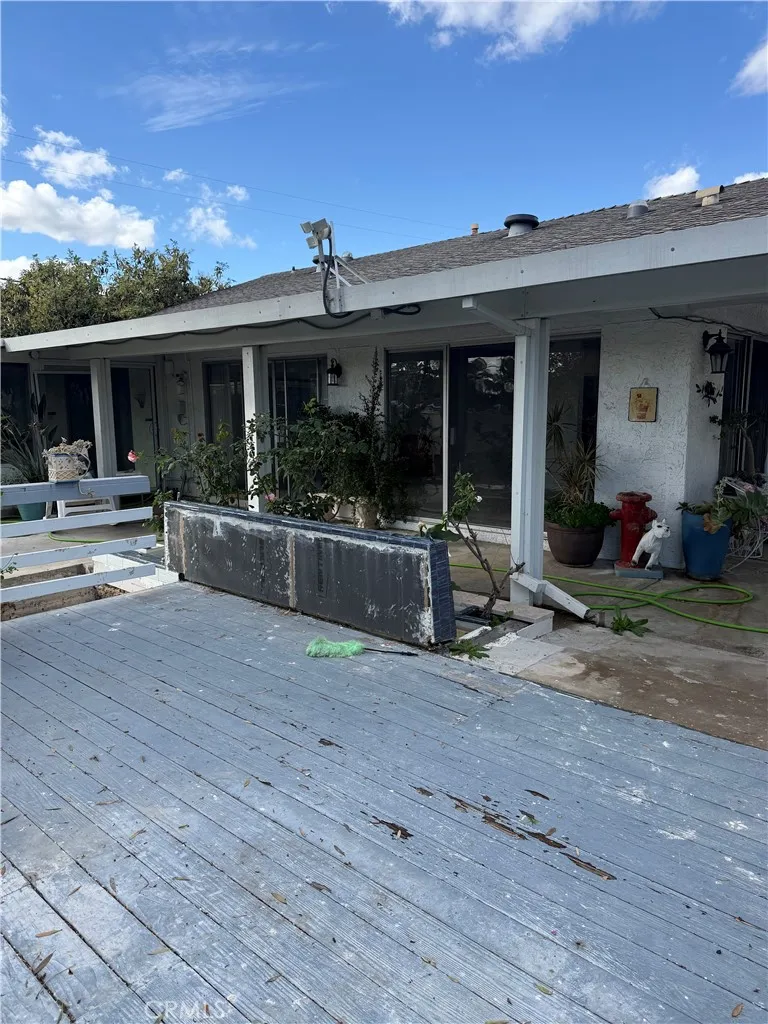 418 Del Monte West