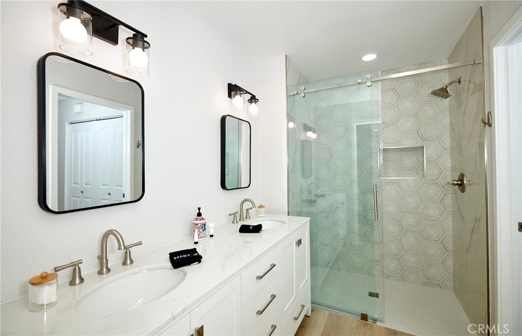 76643 Daffodil Drive