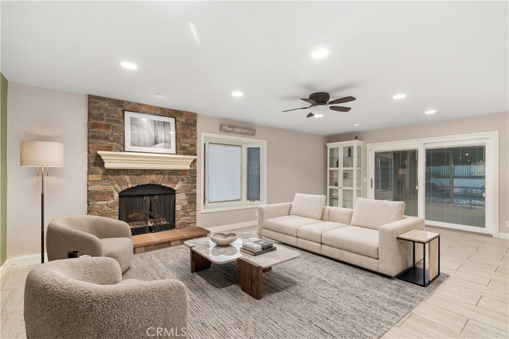 28131 Calle San Remo