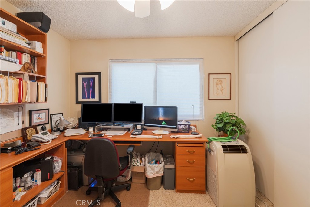 7911 Woodlake Drive 77