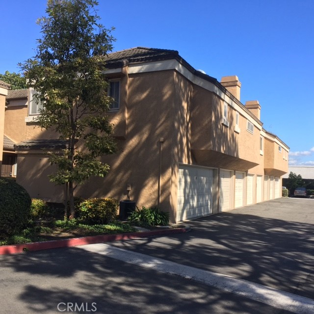 7911 Woodlake Drive 77