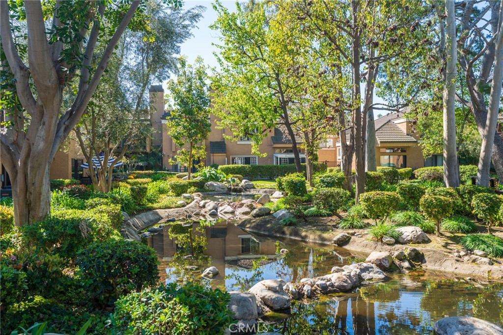 7911 Woodlake Drive 77