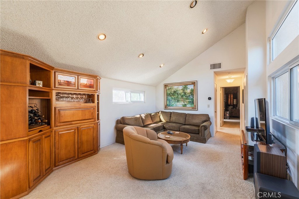 7911 Woodlake Drive 77