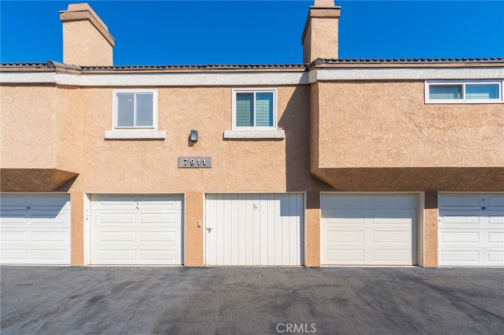 7911 Woodlake Drive 77