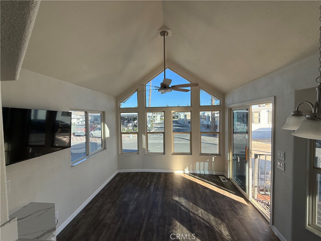 84250 Indio Springs 196