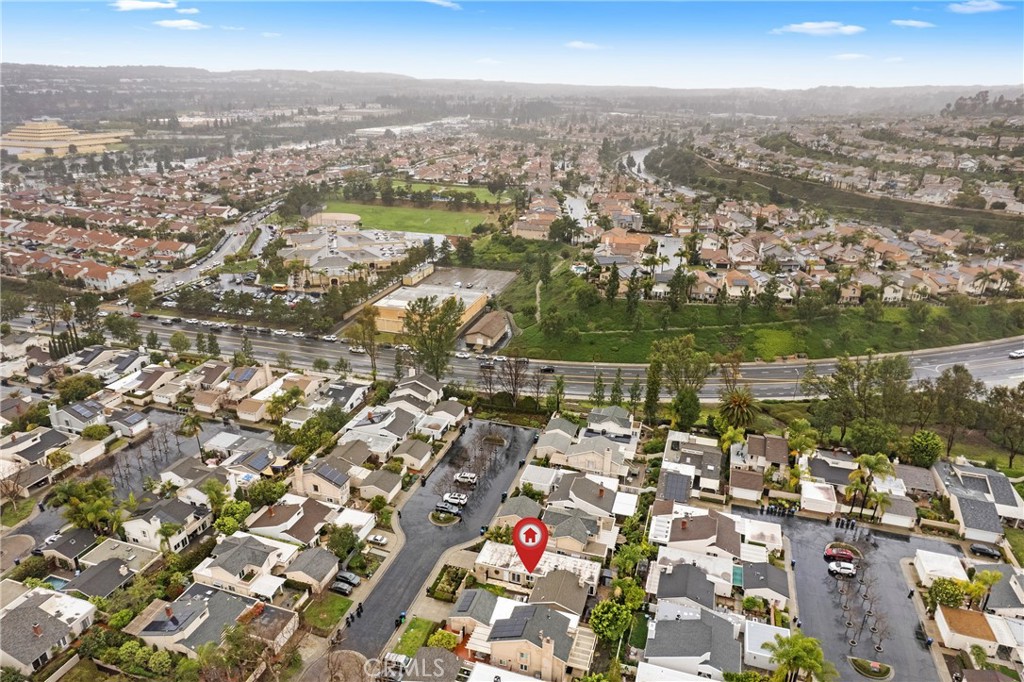 28092 Pinnacles Court