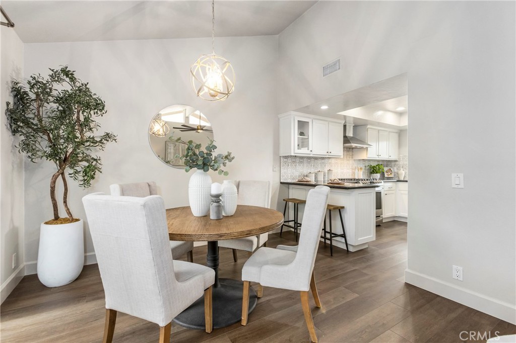 28092 Pinnacles Court