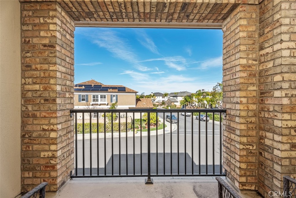 4692 Oceanridge Drive