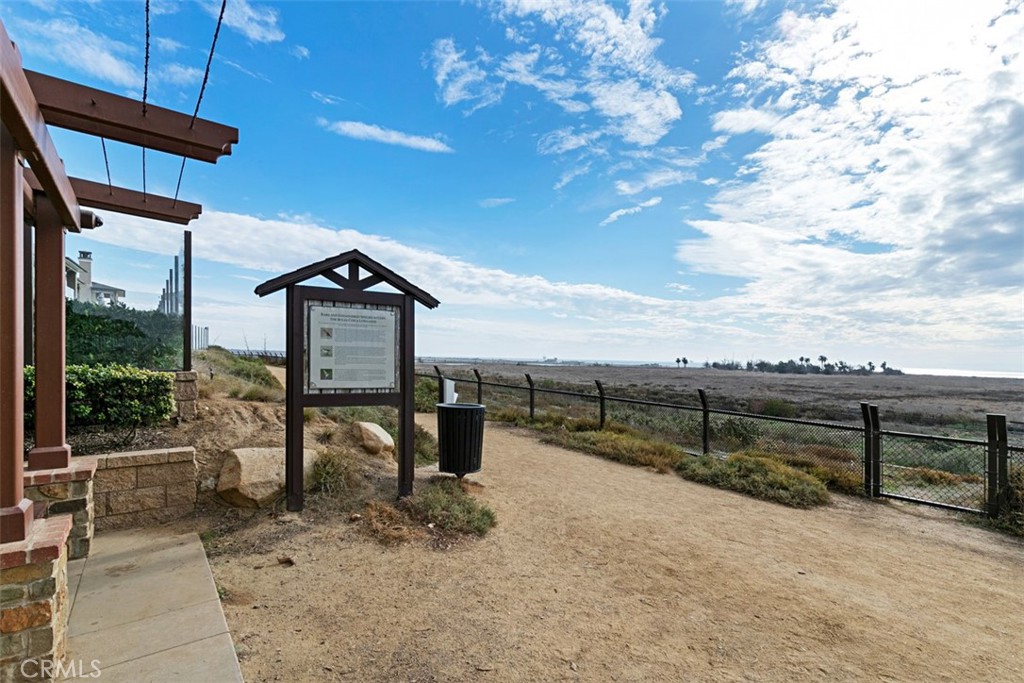 4692 Oceanridge Drive